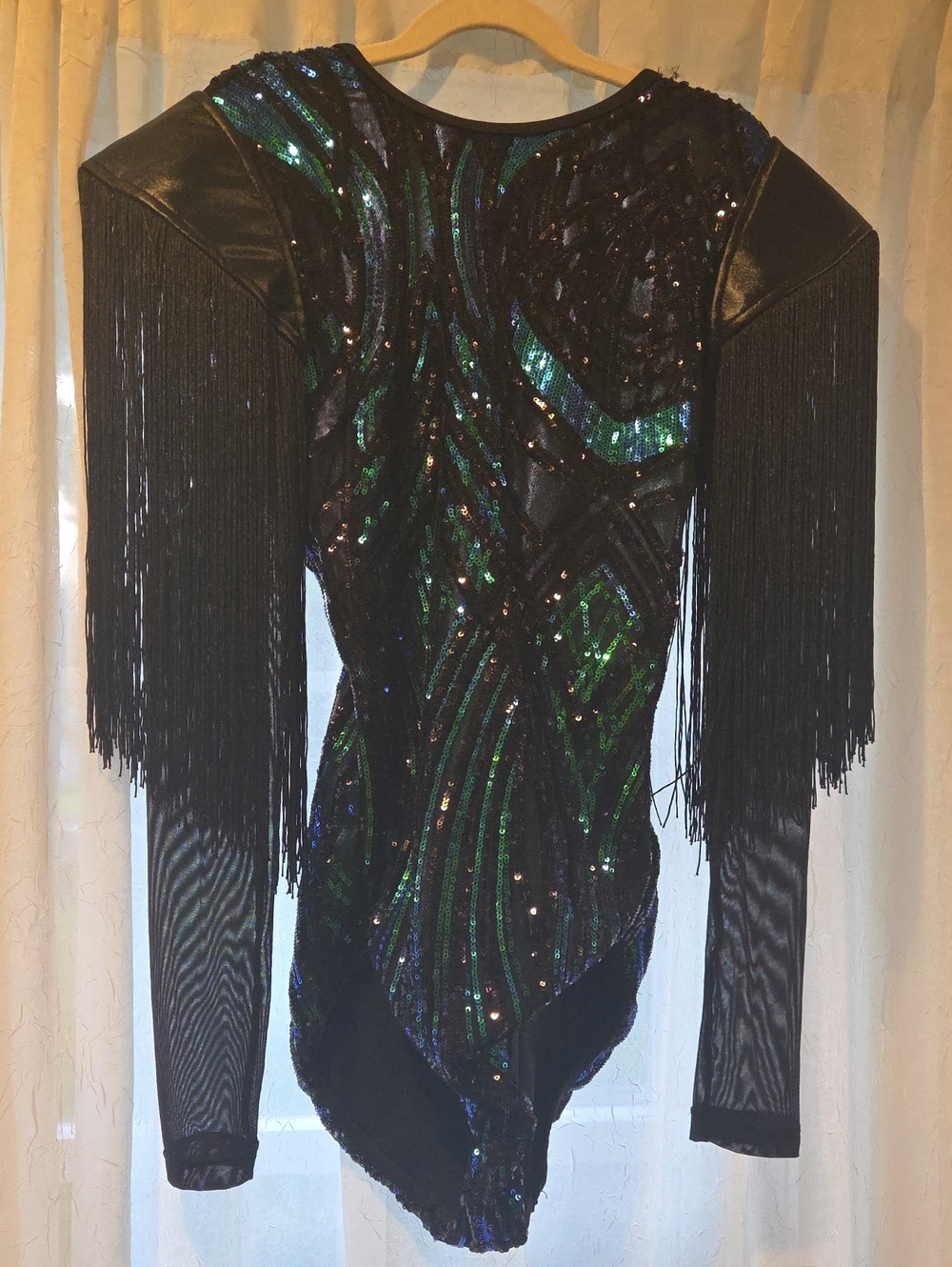 Luminous (Style TH23112)